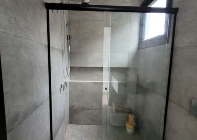 blindex box de banheiro em itajai 27 400x284 - Portfólio / Projetos de Esquadrias Entregues em Itajaí / SC