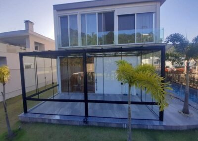 cobertura estrutura de aluminio e vidro laminado 09 400x284 - Portfólio / Projetos de Esquadrias Entregues em Itajaí / SC
