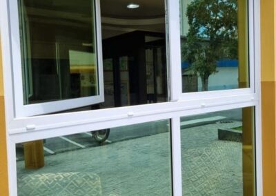 janelas em itajai 14 400x284 - Portfólio / Projetos de Esquadrias Entregues em Itajaí / SC
